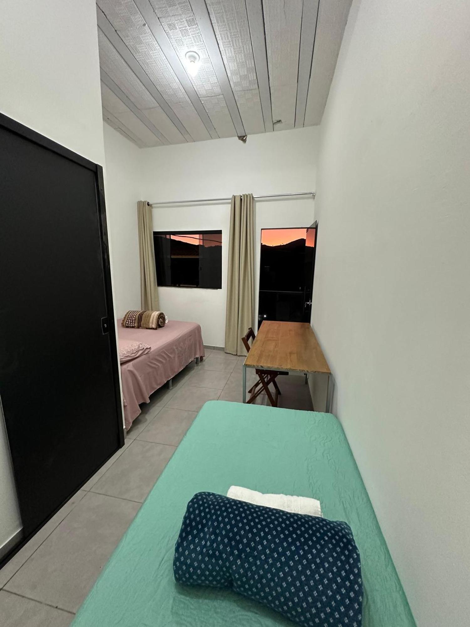 Hostel Amarelinho Brumadinho Exterior photo