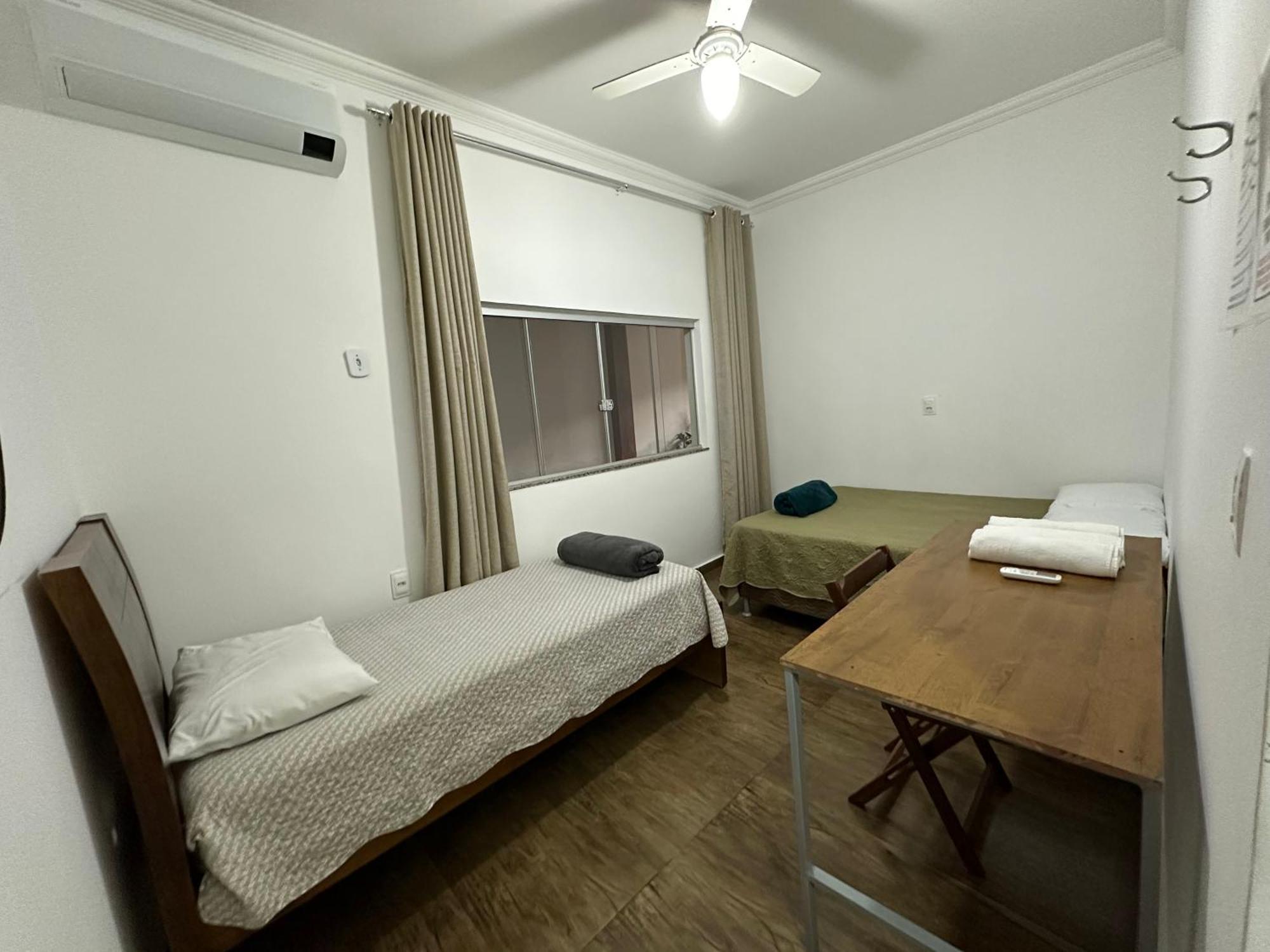 Hostel Amarelinho Brumadinho Exterior photo