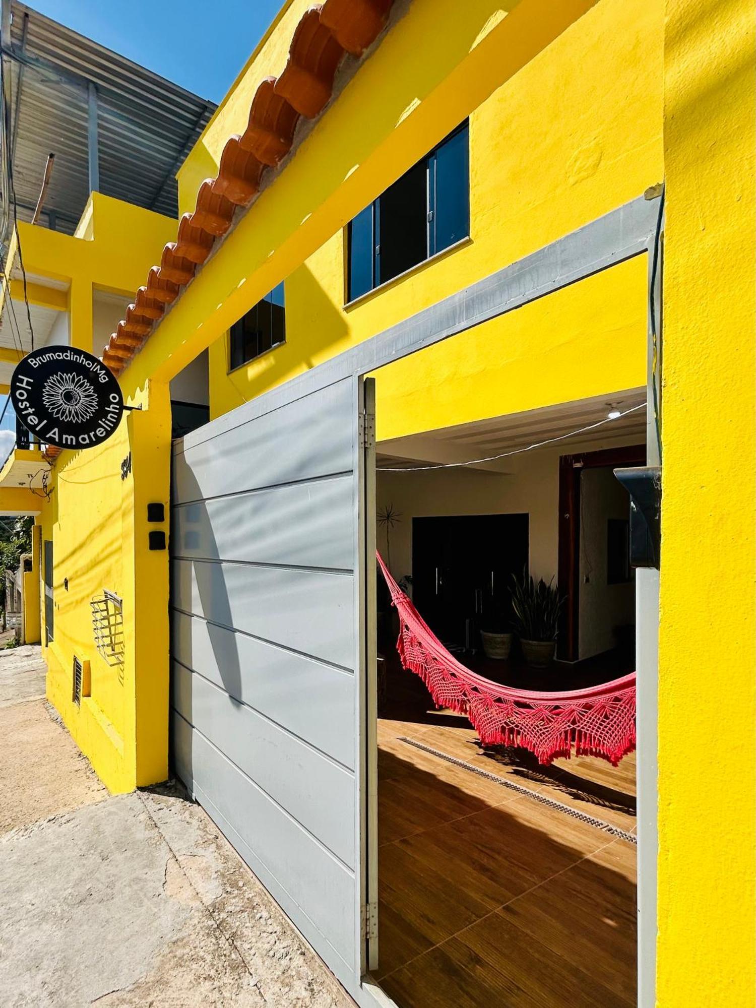 Hostel Amarelinho Brumadinho Exterior photo
